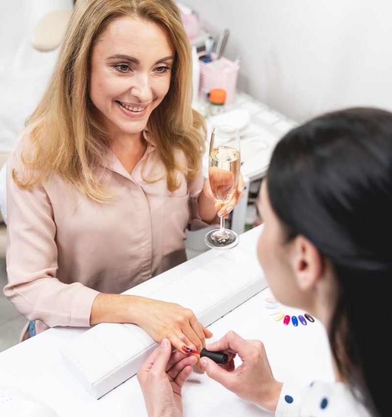 Nuestro servicio en el salón de uñas en Pamplona es el mejor